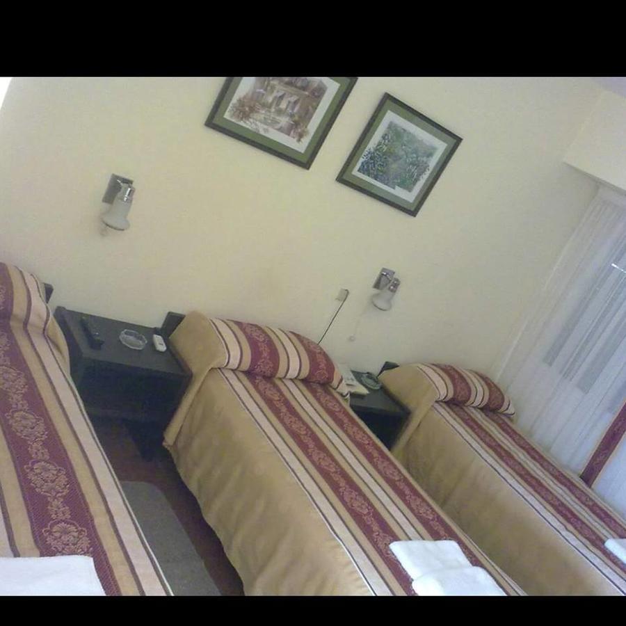 Hotel Avellaneda Avellaneda  Kültér fotó