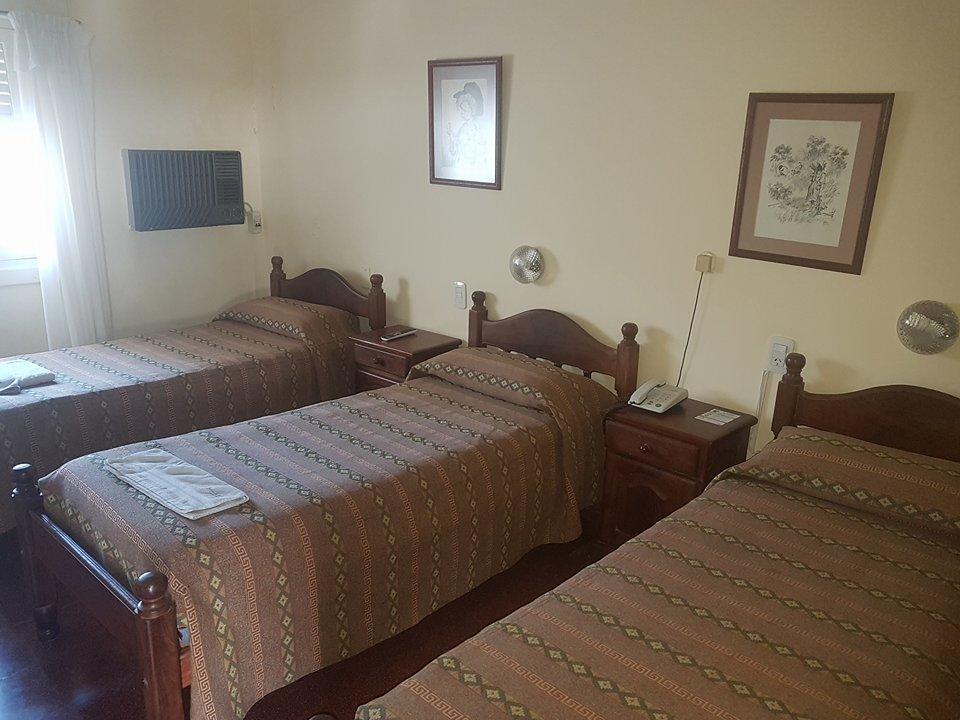Hotel Avellaneda Avellaneda  Kültér fotó