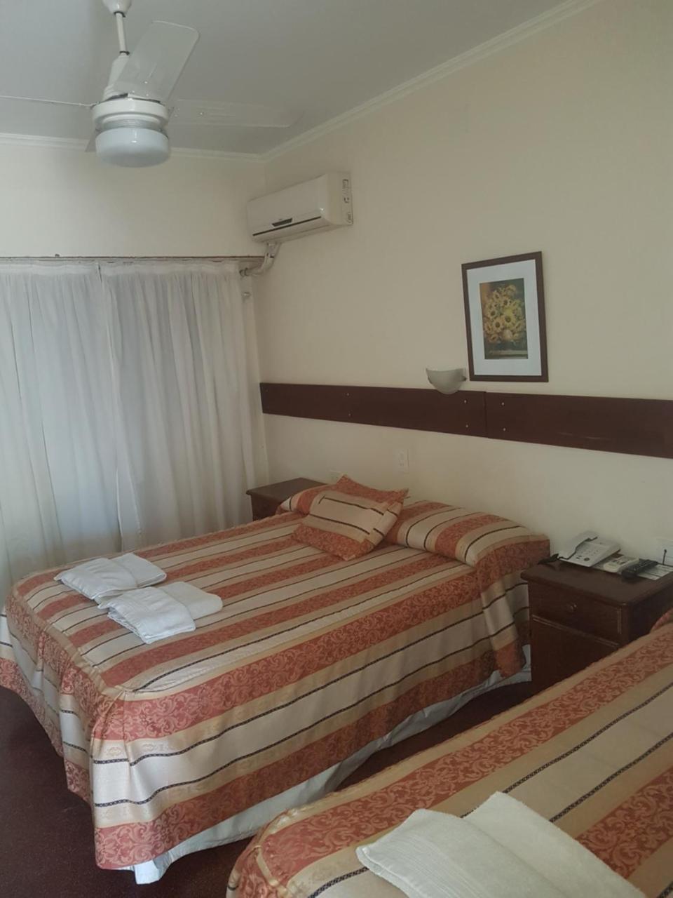 Hotel Avellaneda Avellaneda  Kültér fotó