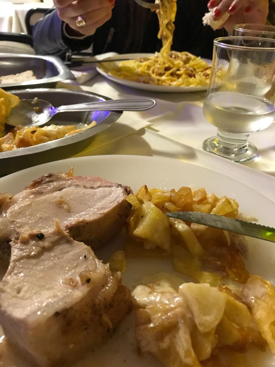Hotel Avellaneda Avellaneda  Kültér fotó