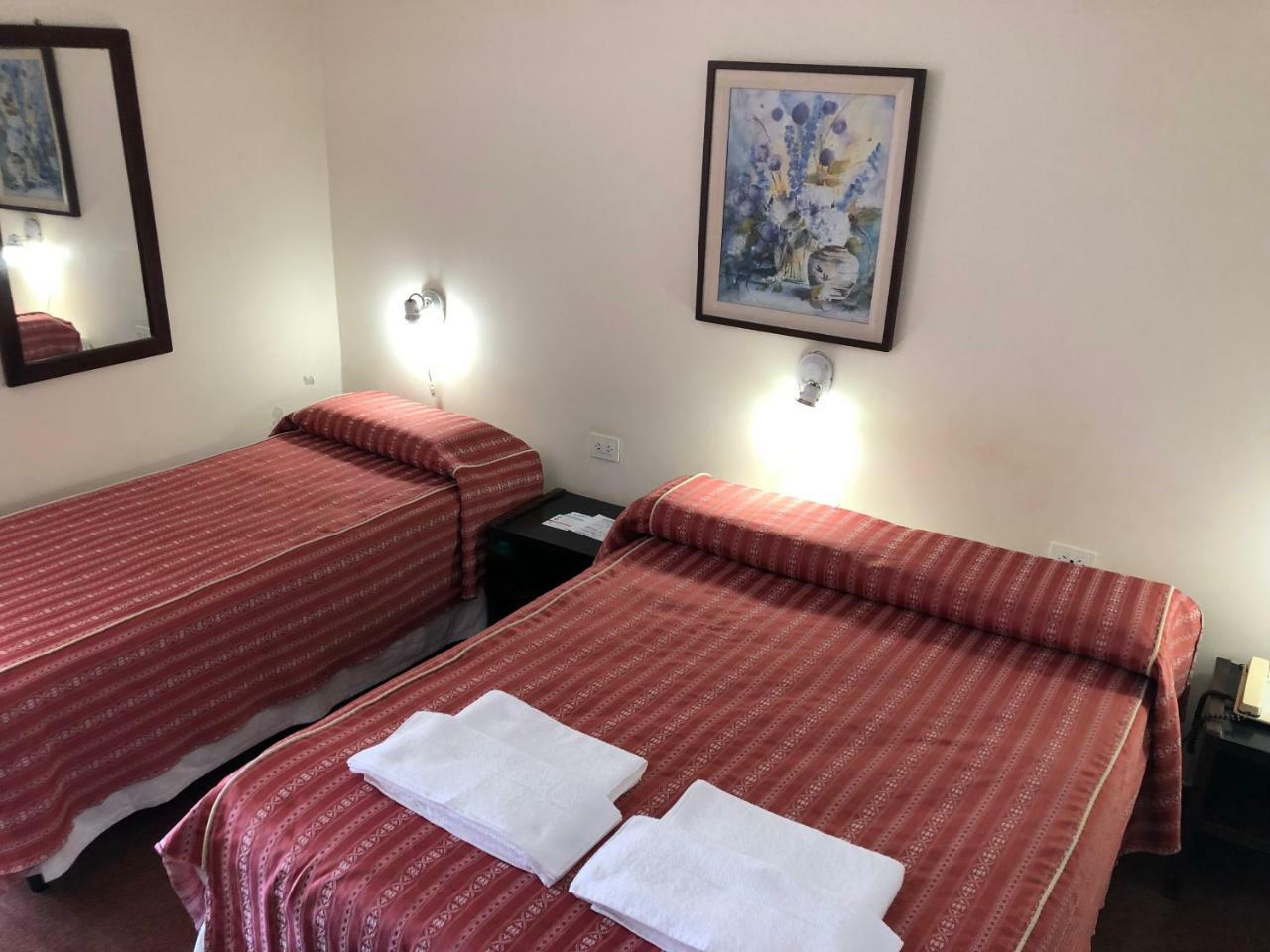 Hotel Avellaneda Avellaneda  Kültér fotó